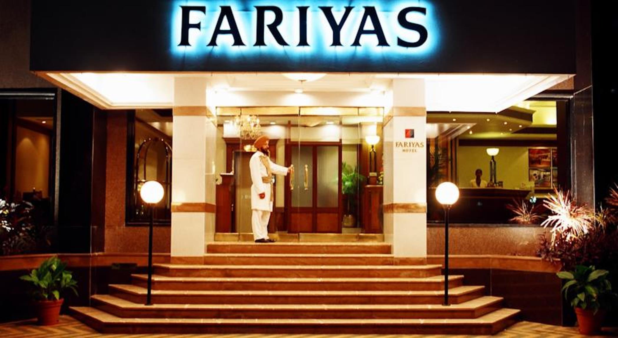 Fariyas Hotel Mumbai , Colaba Exterior foto