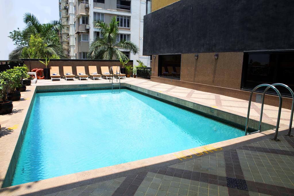 Fariyas Hotel Mumbai , Colaba Exterior foto